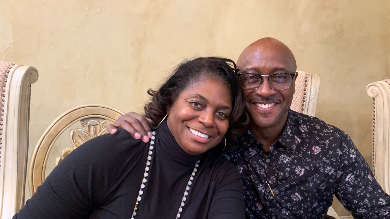 lois and darryl goss